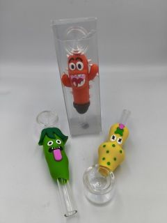 PIPA DE VIDRIO CON DISEÑOS DE SILICONA