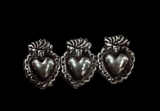 BROCHE TRES CORAZONES