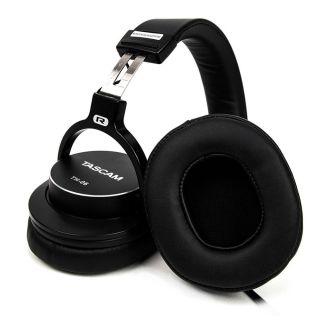 AURICULARES DE MONITORIZACION Bass XL MODELO TH-06 MARCA TASCAM