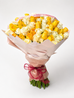 RAMO DE 50 ROSAS