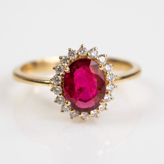 Anillo Rubi con Diamantes