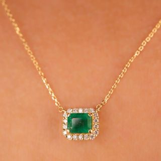 Collar Esmeralda con Diamantes