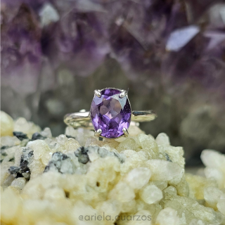 Anillo gema Amatista