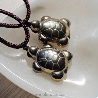 Dije Tortugas de Hematita