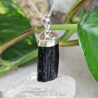 Dije Magia Turmalina negra