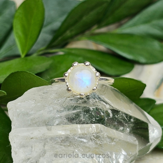 Anillo Corona Piedra Luna
