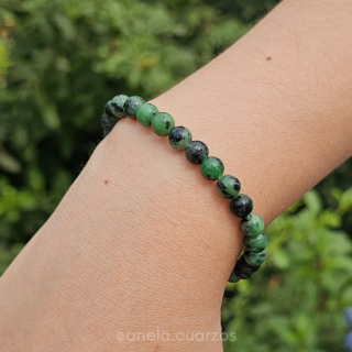 Pulsera elástica de Zoisita