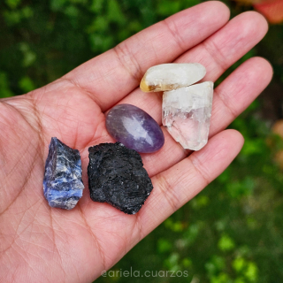 Set de cuarzos para mercurio retrógrado