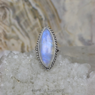 Anillo Piedra Luna marqueza