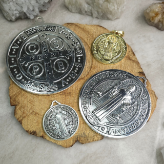 Medalla San Benito