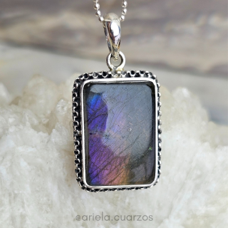 Dije Labradorita Morada