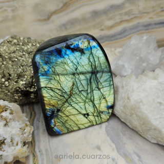 Piedra Labradorita
