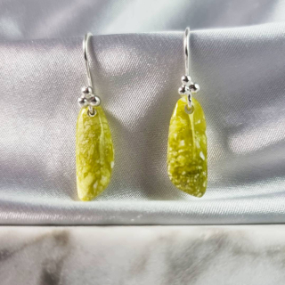 Aretes Lizardita – Formas Libres Pulidas