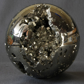 Esferas talladas de piedra Pirita Chispa resaltada