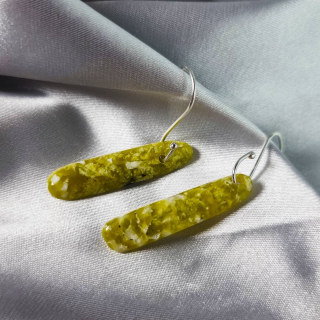 Aretes Lizardita – Formas Libres Pulidas