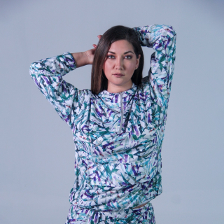 POLERA C/CAPUCHA ALEJANDRA FOREST
