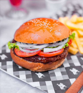 HAMBURGUESA CLASICA