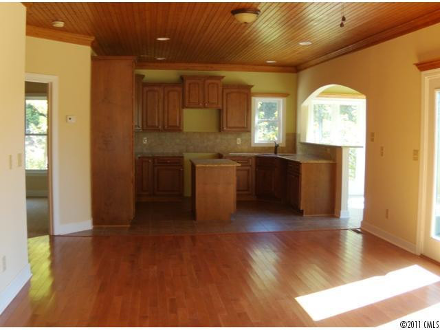 117 Southview Drive - Photo 6