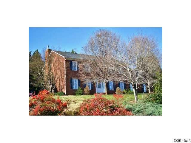 207 Inglewood Drive