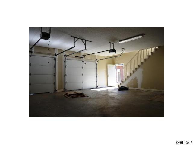 207 Inglewood Drive - Photo 14