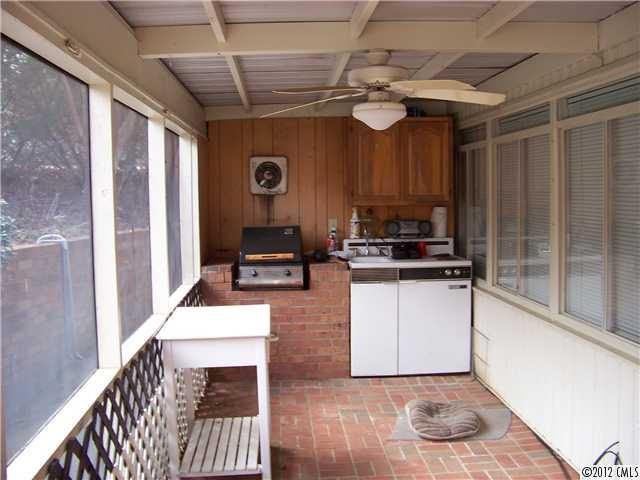 220 Carver Lane - Photo 13