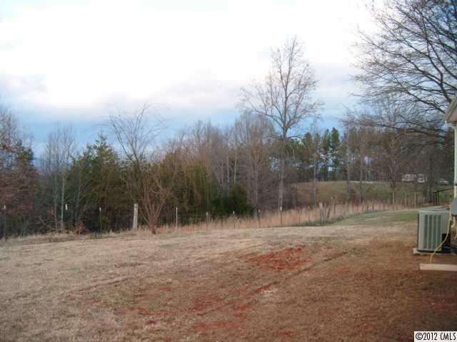 249 John E Parker Drive - Photo 4