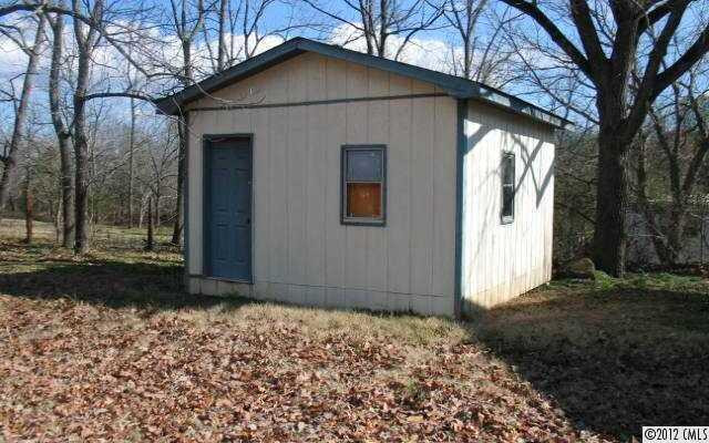 391 Bradley Road - Photo 3