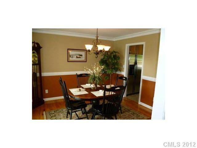 5617 Ellis Drive - Photo 12