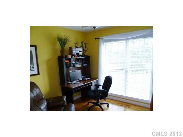 5617 Ellis Drive - Photo 14