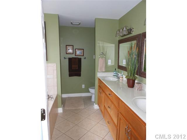 5617 Ellis Drive - Photo 6