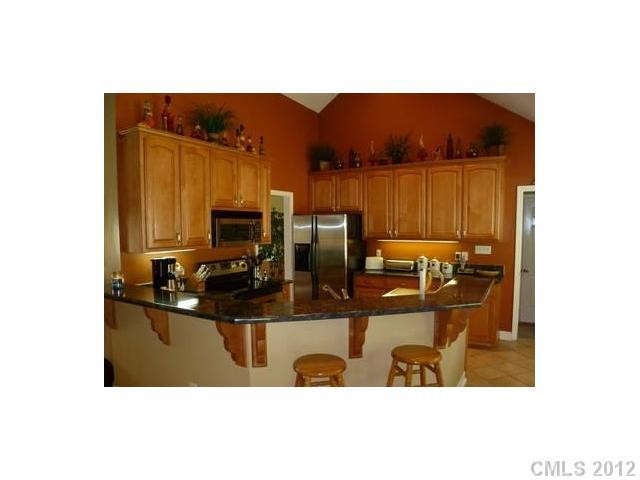 5617 Ellis Drive - Photo 10