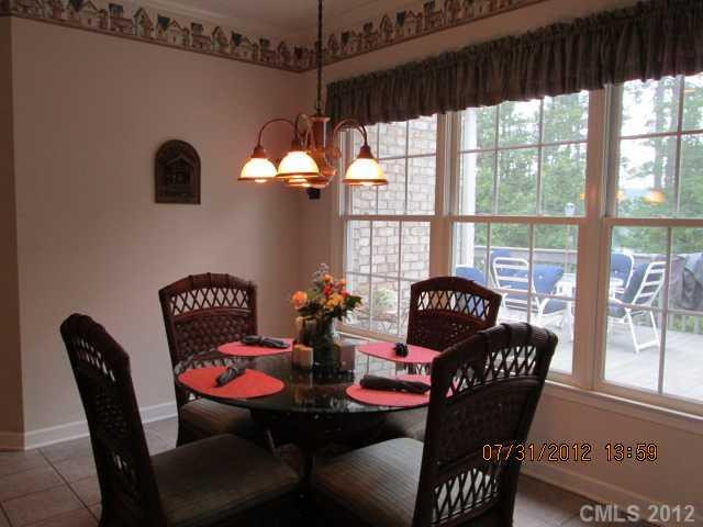 306 Riverwalk Drive - Photo 5