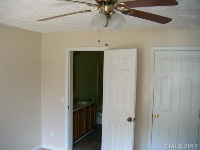 611 Chilly Bowl Road - Photo 9