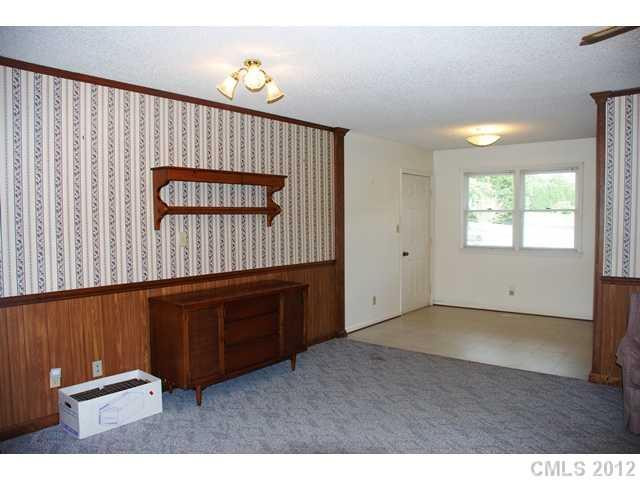 9467 Holly Ridge Court - Photo 3