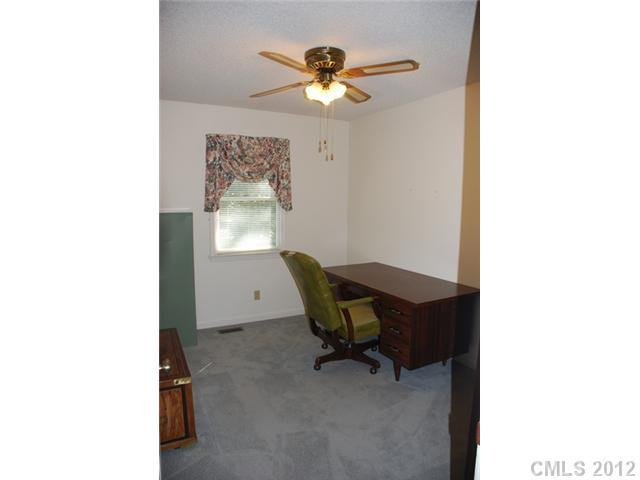 9467 Holly Ridge Court - Photo 6