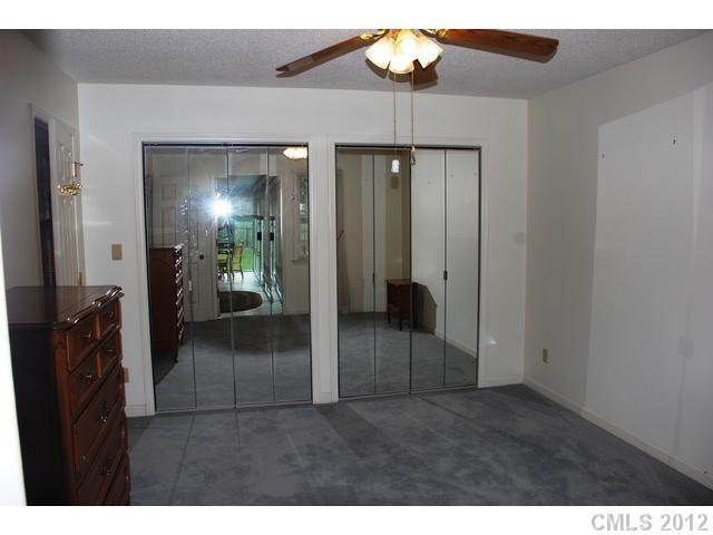 9467 Holly Ridge Court - Photo 7