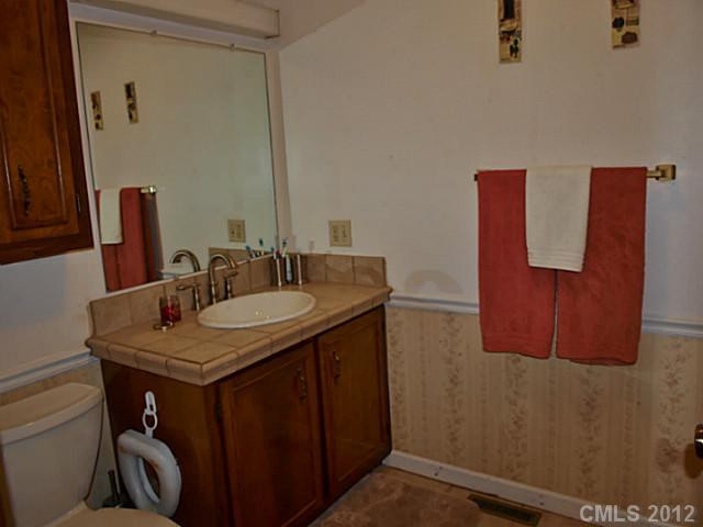 120 Refour Road - Photo 9