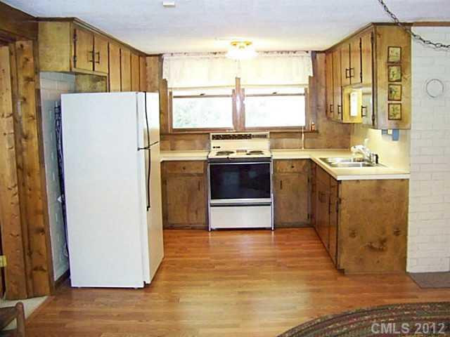 2065 Creek View Drive #14 - Photo 2