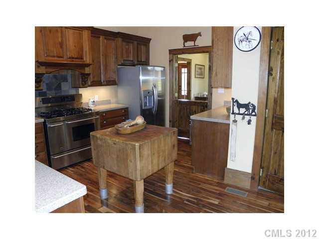5736 Mineral Springs Mountain Road - Photo 7