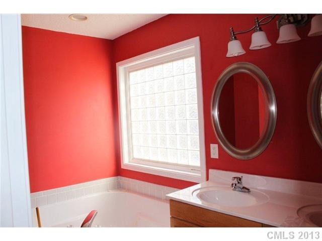 9417 Westridge Drive - Photo 13