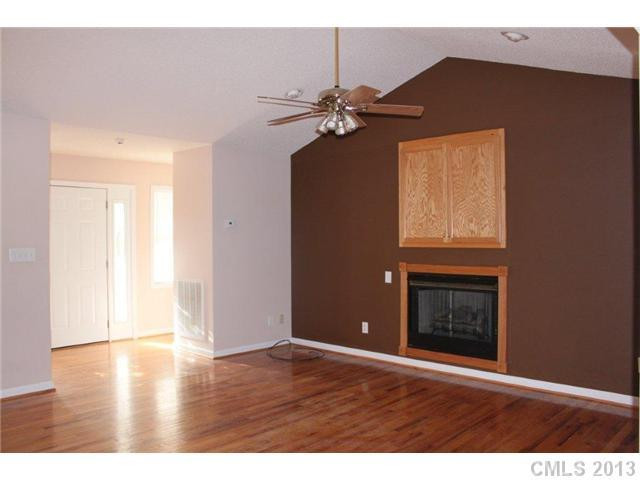9417 Westridge Drive - Photo 4