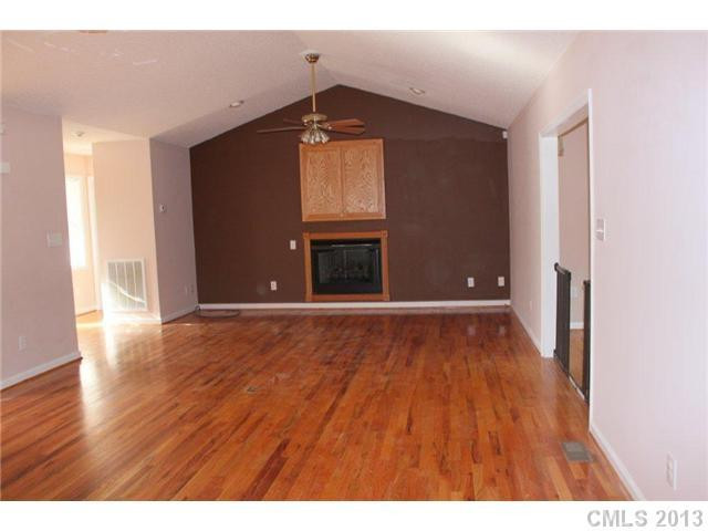 9417 Westridge Drive - Photo 6