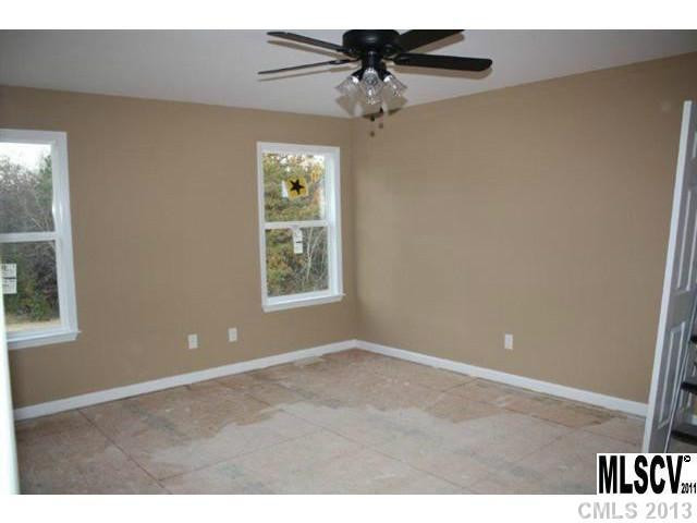 8401 Huffman Avenue - Photo 3