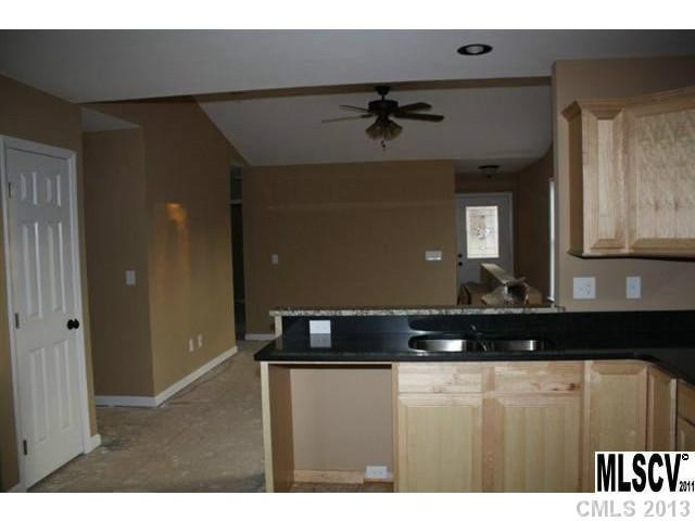8401 Huffman Avenue - Photo 6