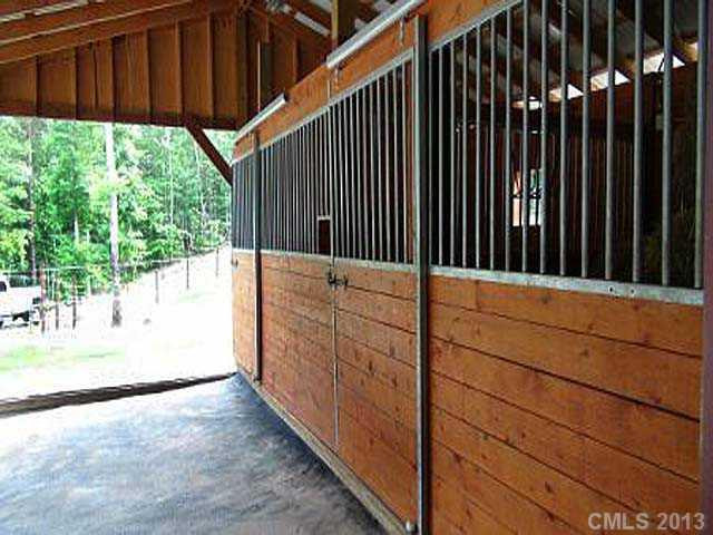 5004 Sugar Loaf Road - Photo 8