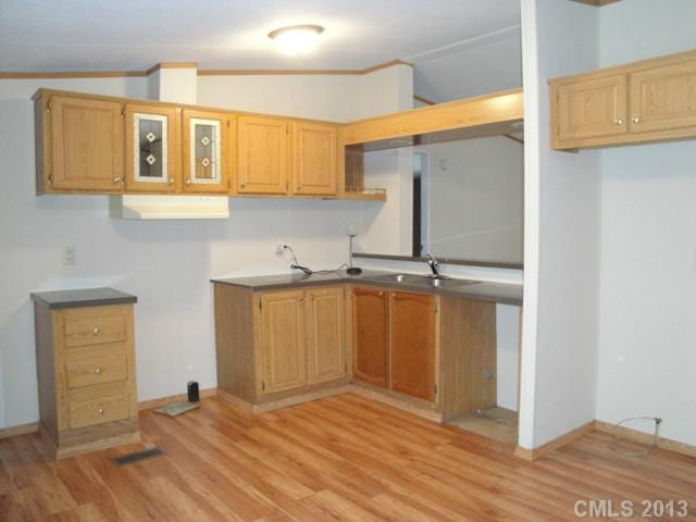 8815 Arrow Street - Photo 11
