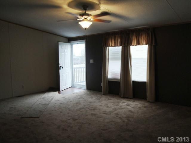 8815 Arrow Street - Photo 4