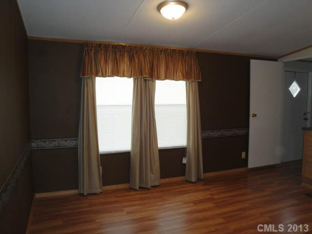8815 Arrow Street - Photo 7