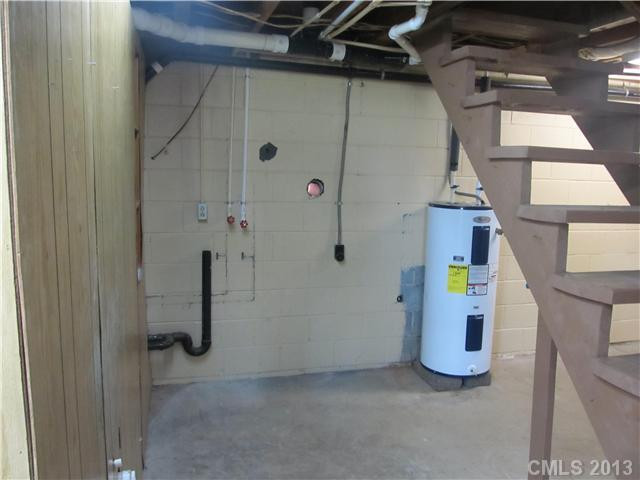 6929 George Hildebran School Road - Photo 14