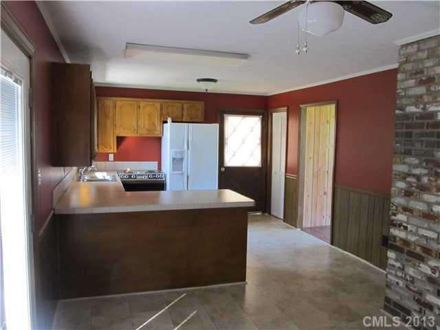 6929 George Hildebran School Road - Photo 10